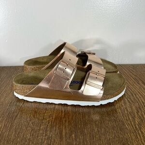 New Birkenstock Arizona Soft Footbed Slide Sandal Women’s Size 6 Metallic Copper